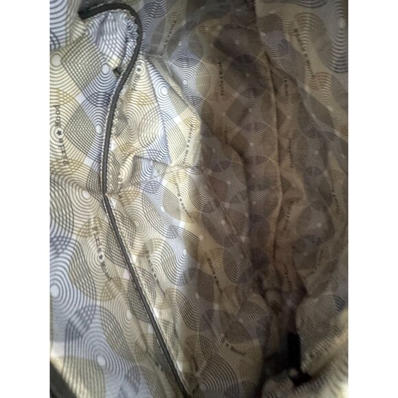 Pixie Mood Vegan Leather Crossbody Bag With Adjustable Strap & Stylish Lining - Picture 10 of 16